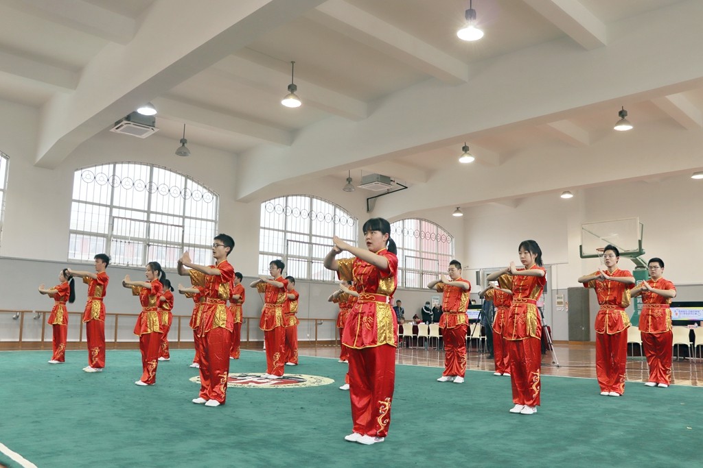 2020年徐汇区阳光体育大联赛暨“西南模范—中国中学杯”中小学生武术比赛日前举行