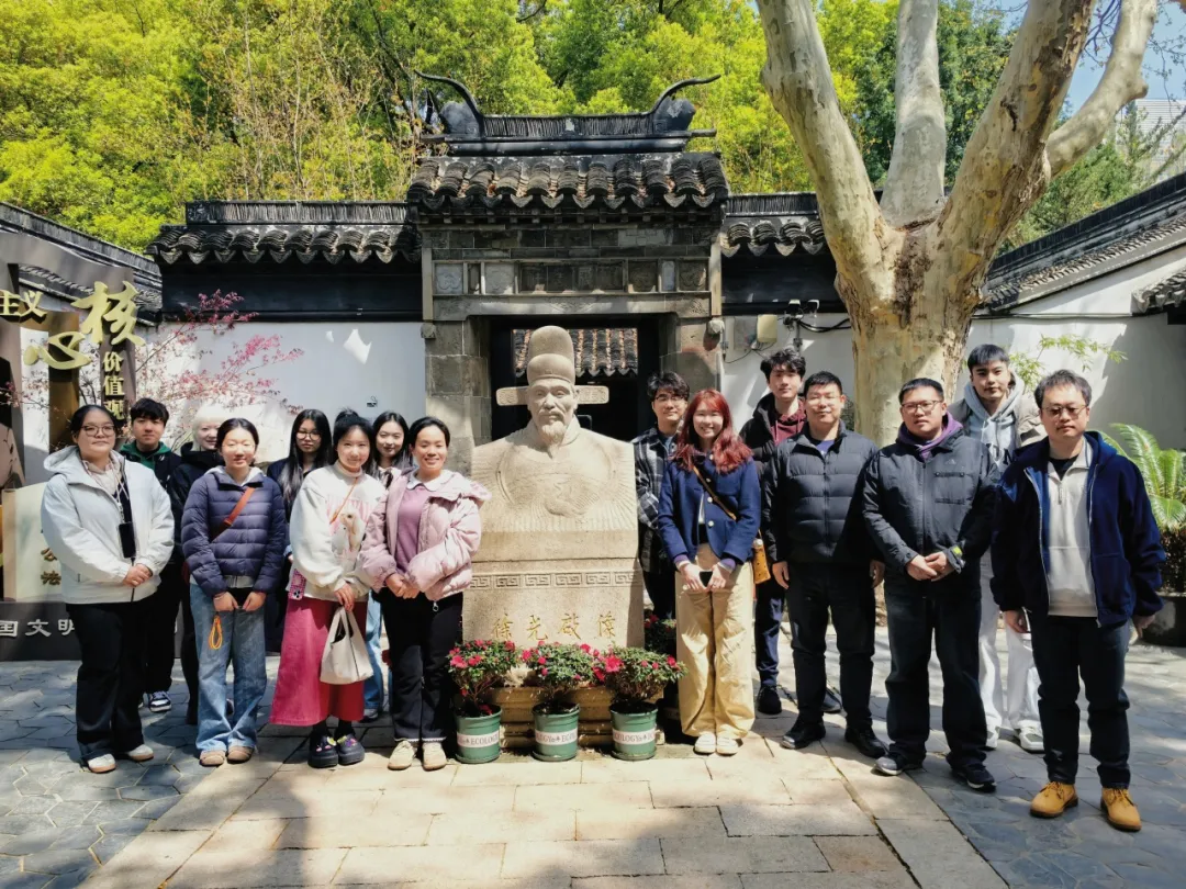 时光探秘之旅：青年教师与徐光启的“科学邂逅”