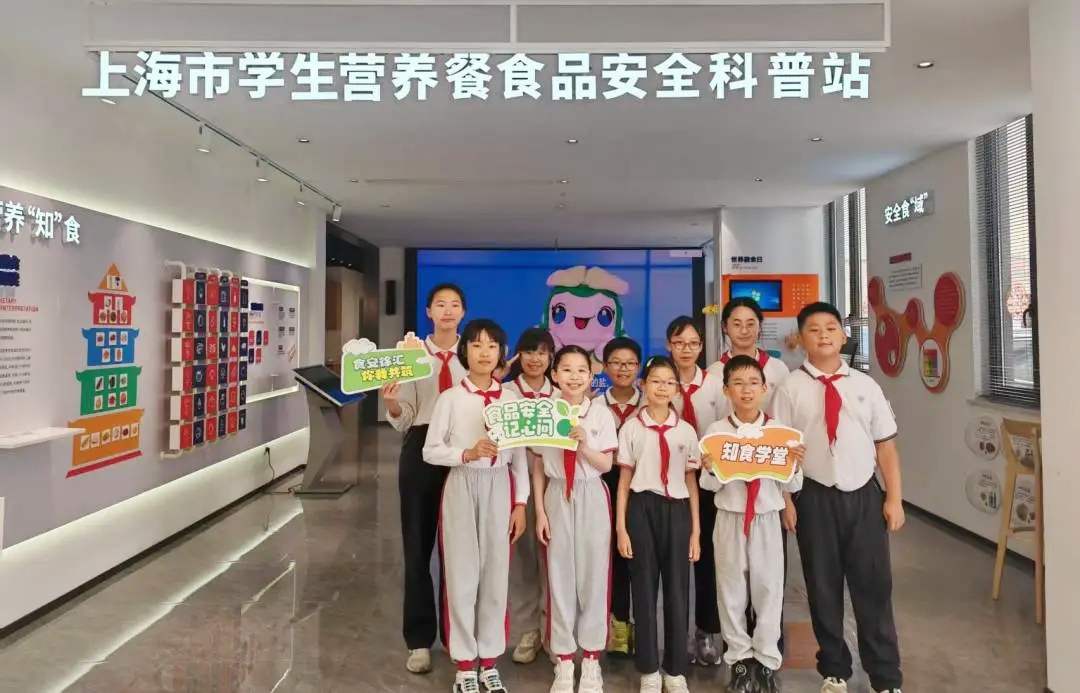 当“舌尖安全”邂逅“五育课堂”——看同学们如何探秘营养餐里的成长密码