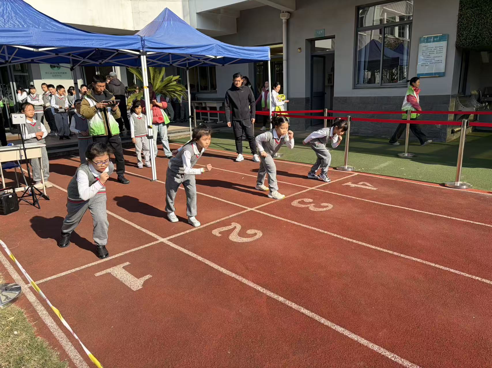 2025年徐汇区中小学生体质健康抽样监测顺利完成