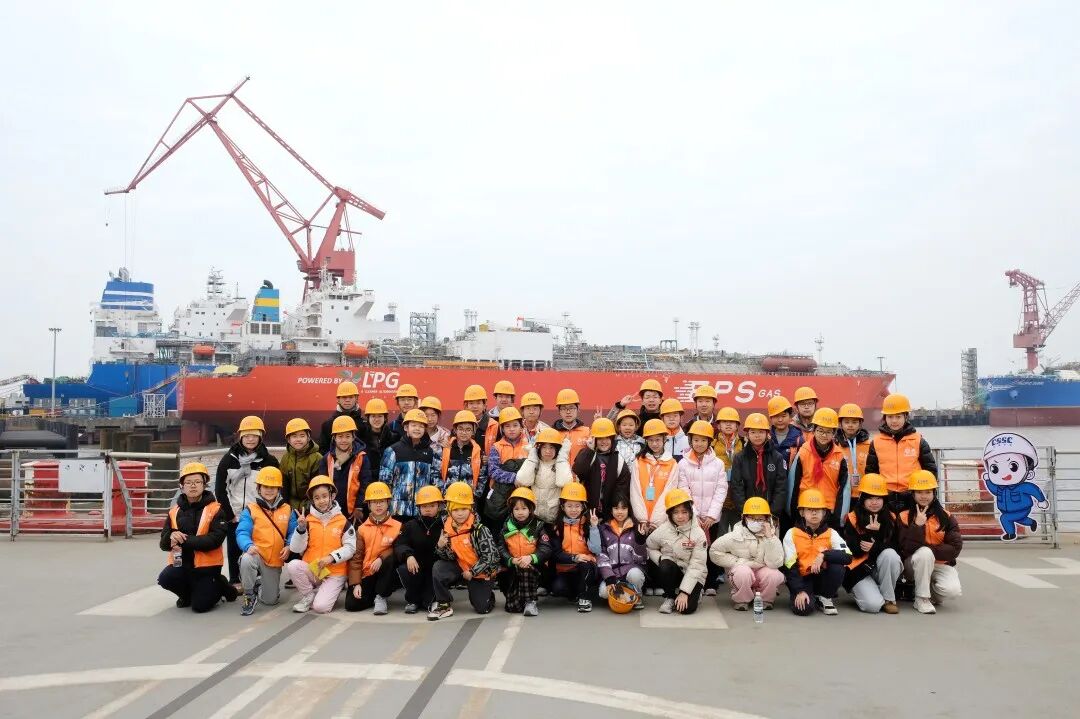 走进大国重器，感受强国之基——“徐汇小记者回家了”五周年特别活动