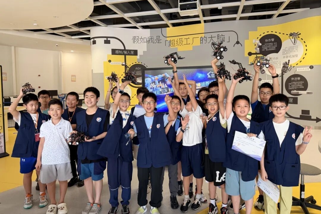 科学正当时（55）丨像工程师一样实践！2026徐汇区未来工程师大赛顺利举行