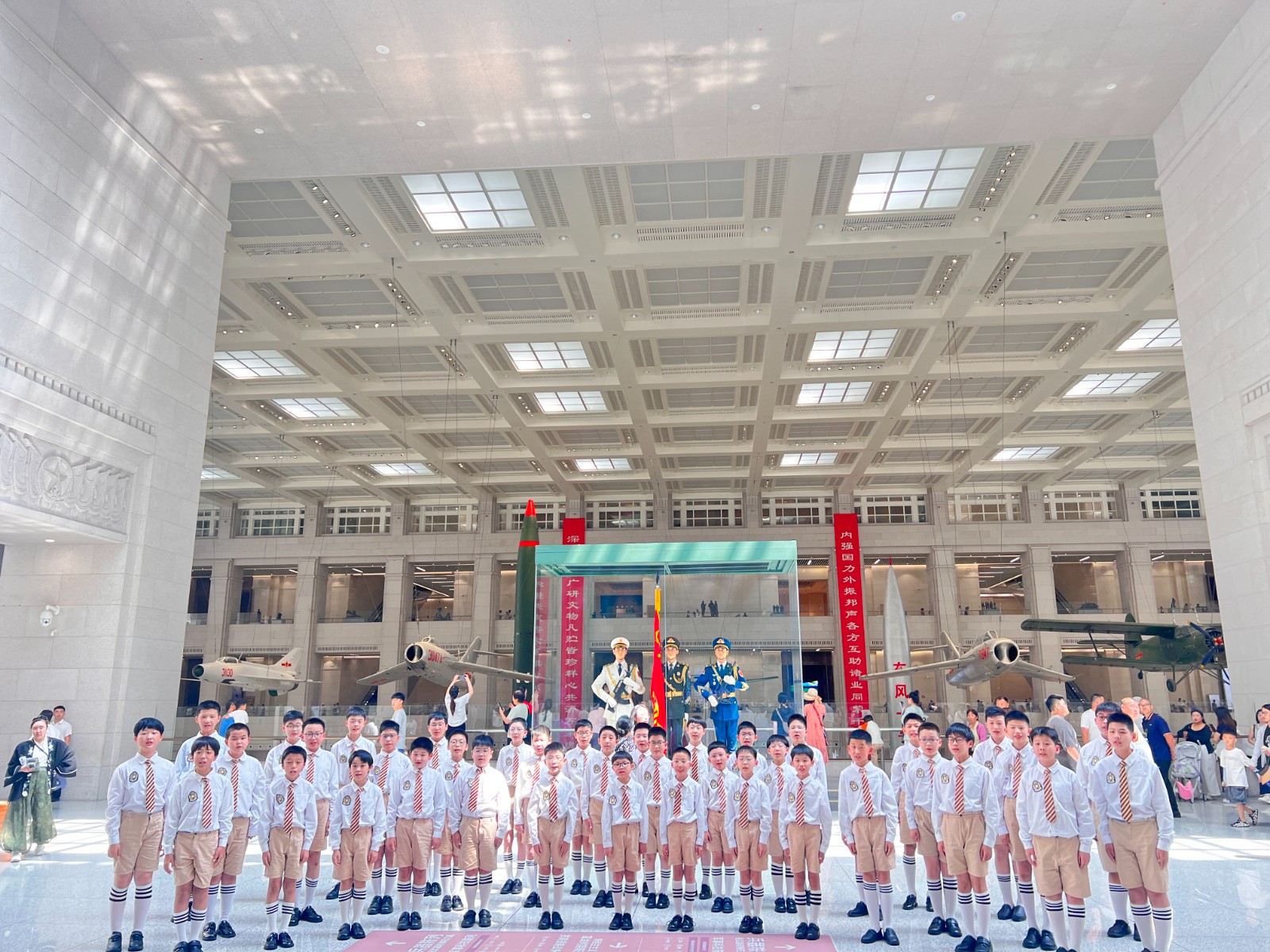 徐汇区青少年活动中心男童合唱团荣获2025第二届中国合唱大会“十佳团队”