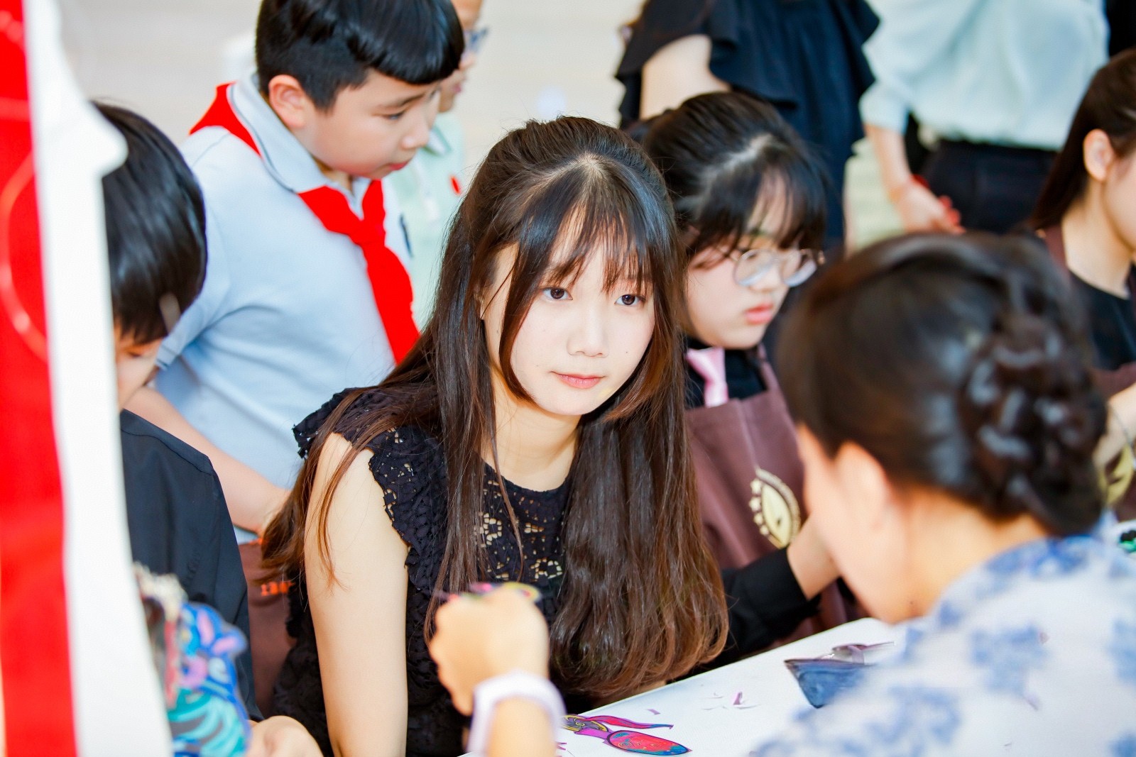 徐汇区“梧桐树下工作坊”亮相2025山河美·两岸青少年诗词大会展演活动