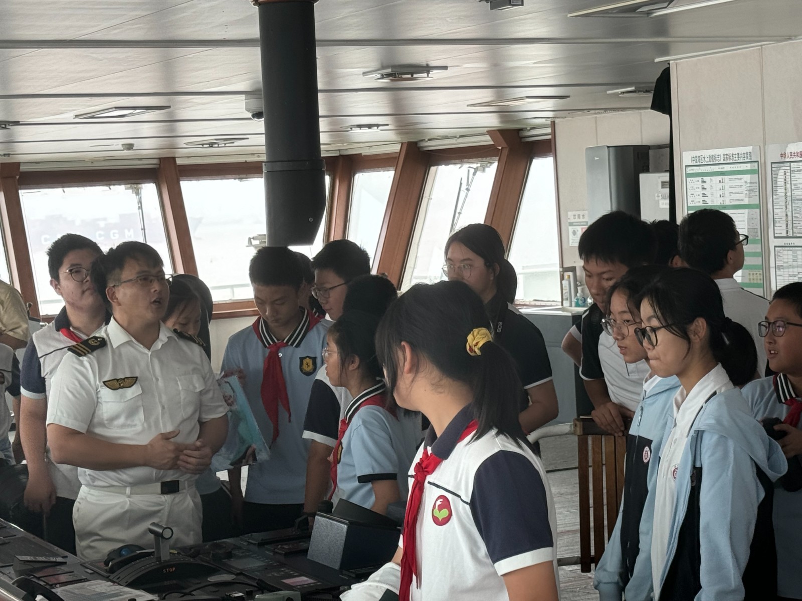 2024学年徐汇区青少年极地科考系列活动启动