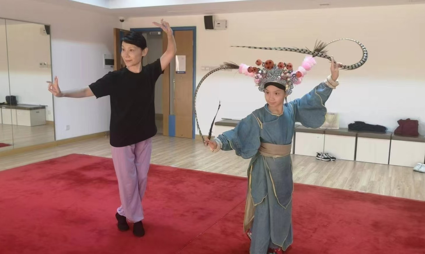 执少年意气，续国粹薪火——徐汇学子“角”逐雏鹰荣光