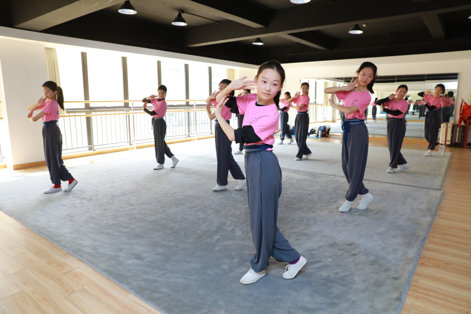 以“花式”宠爱 回应每一份热爱——徐汇区青少年活动中心新学期开学啦