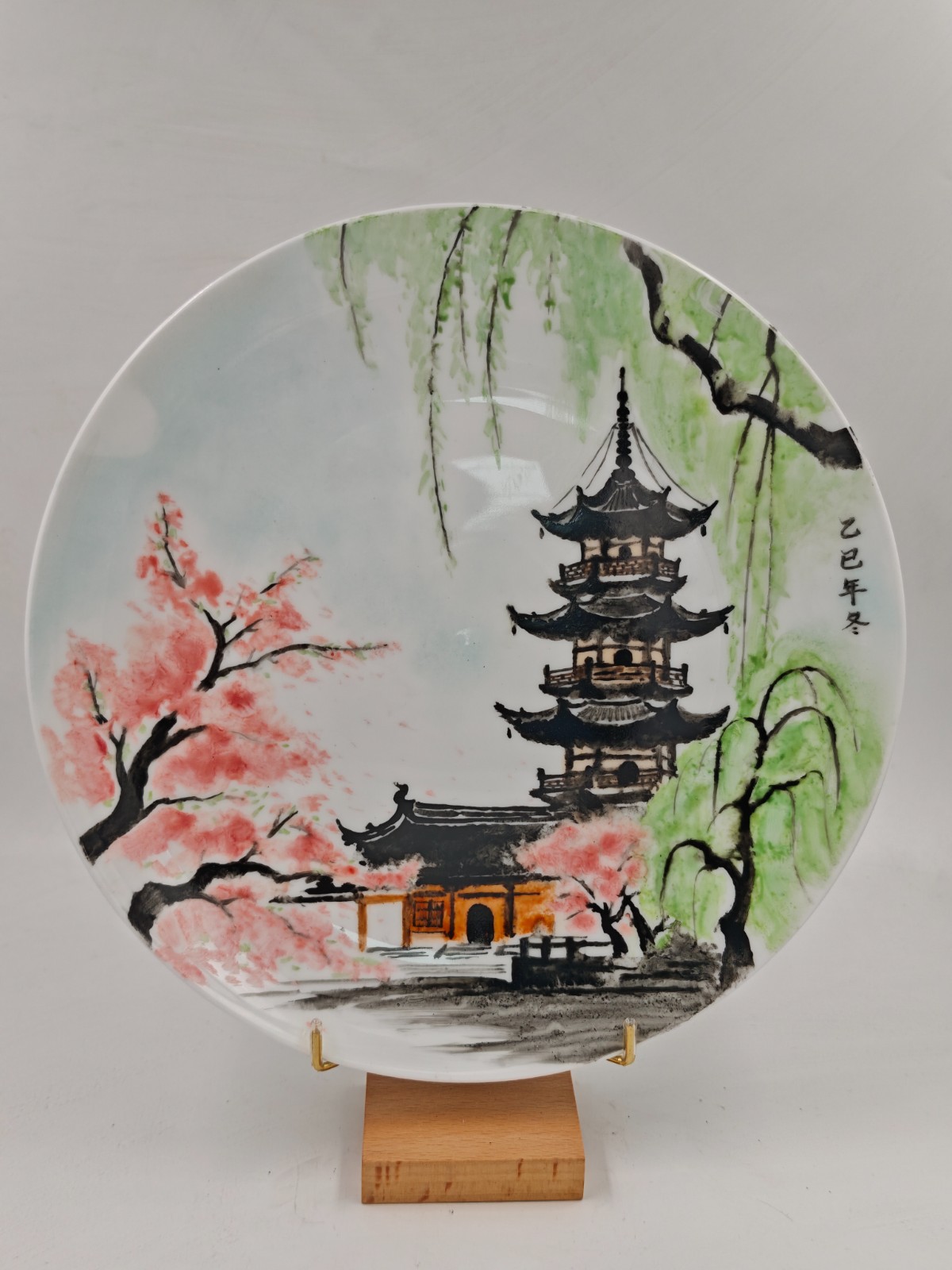 “抟泥焕新 瓷汇未来” 陶艺专题系列活动