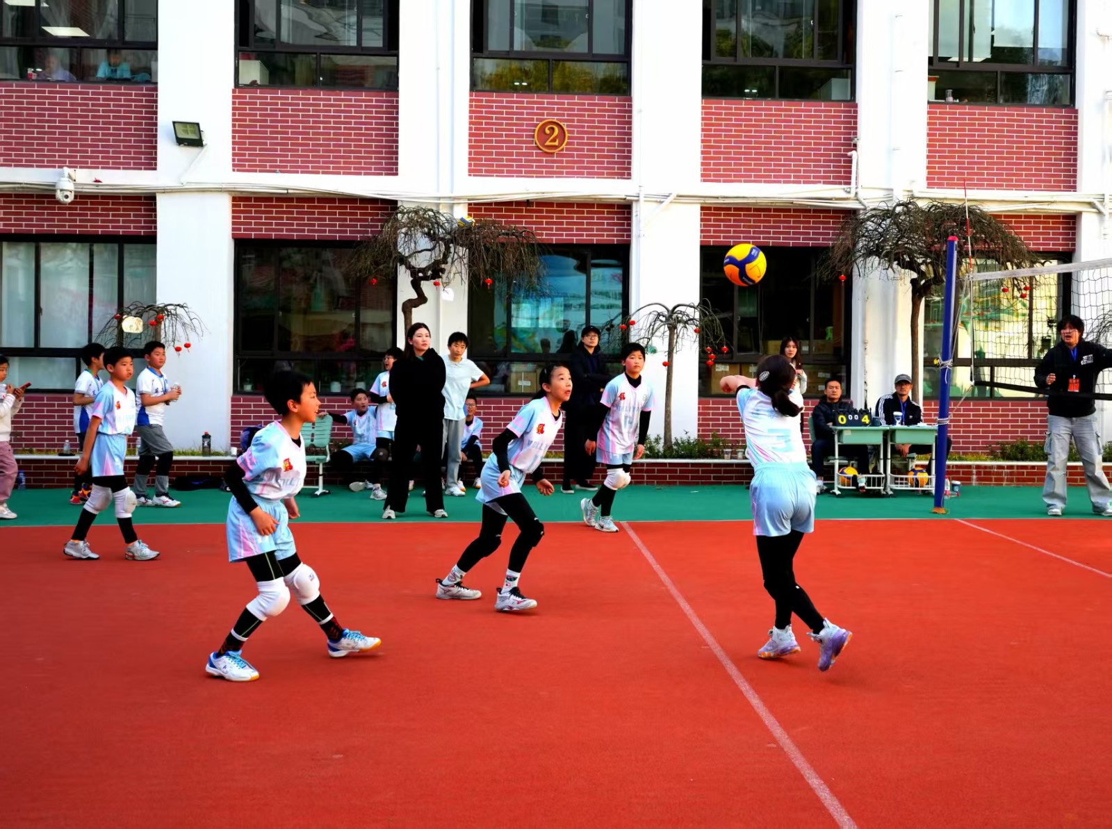 徐汇区“建襄杯”小学生排球赛顺利举行