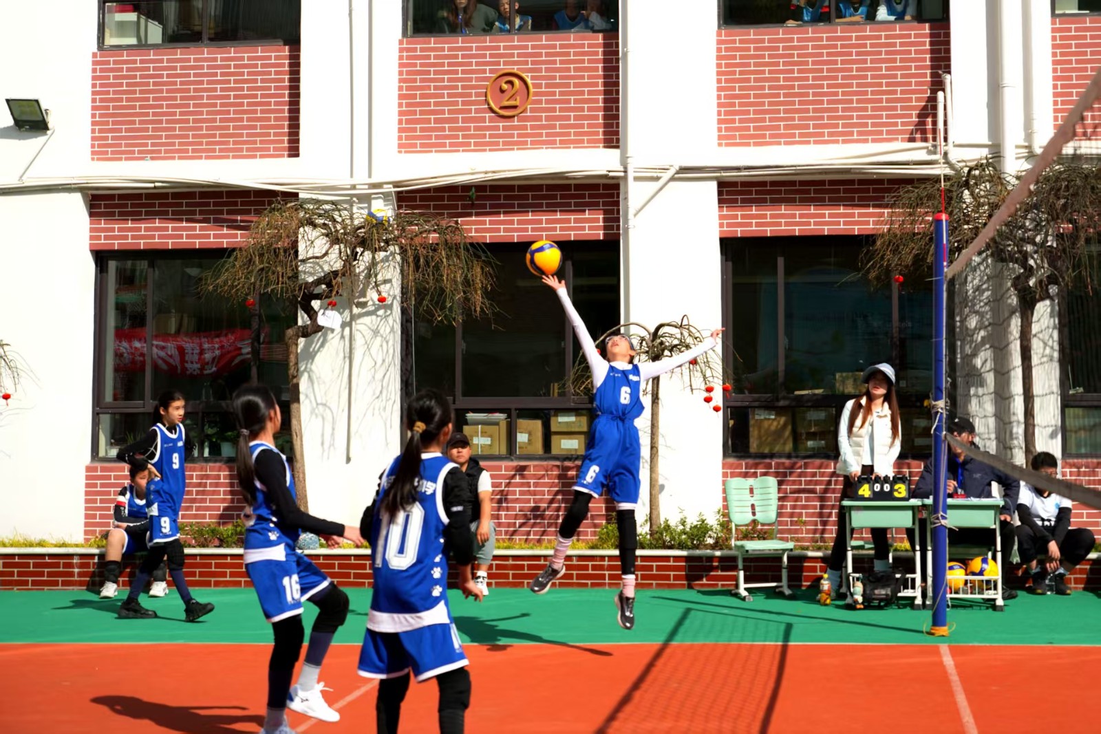徐汇区“建襄杯”小学生排球赛顺利举行