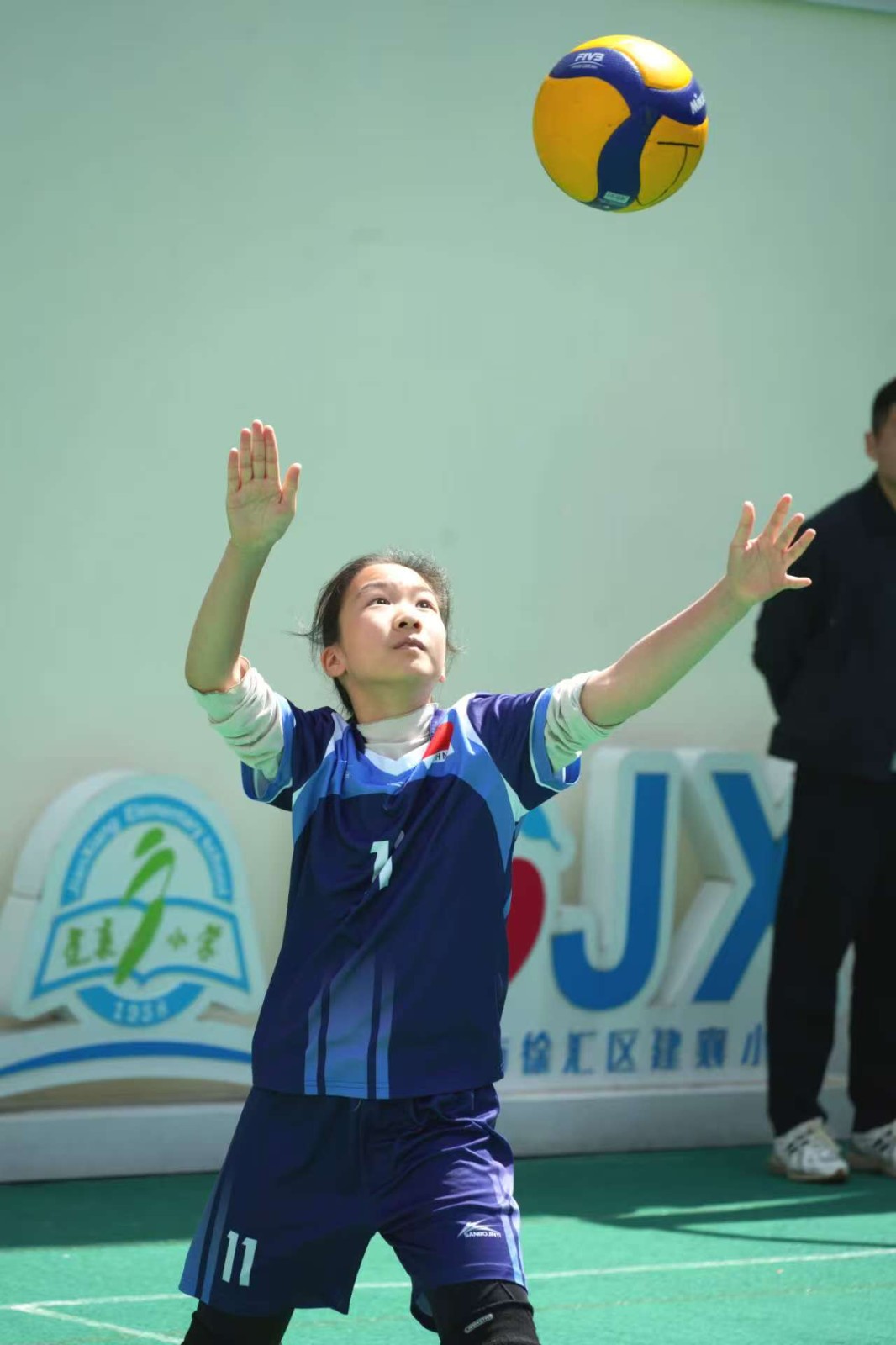 徐汇区“建襄杯”小学生排球赛顺利举行