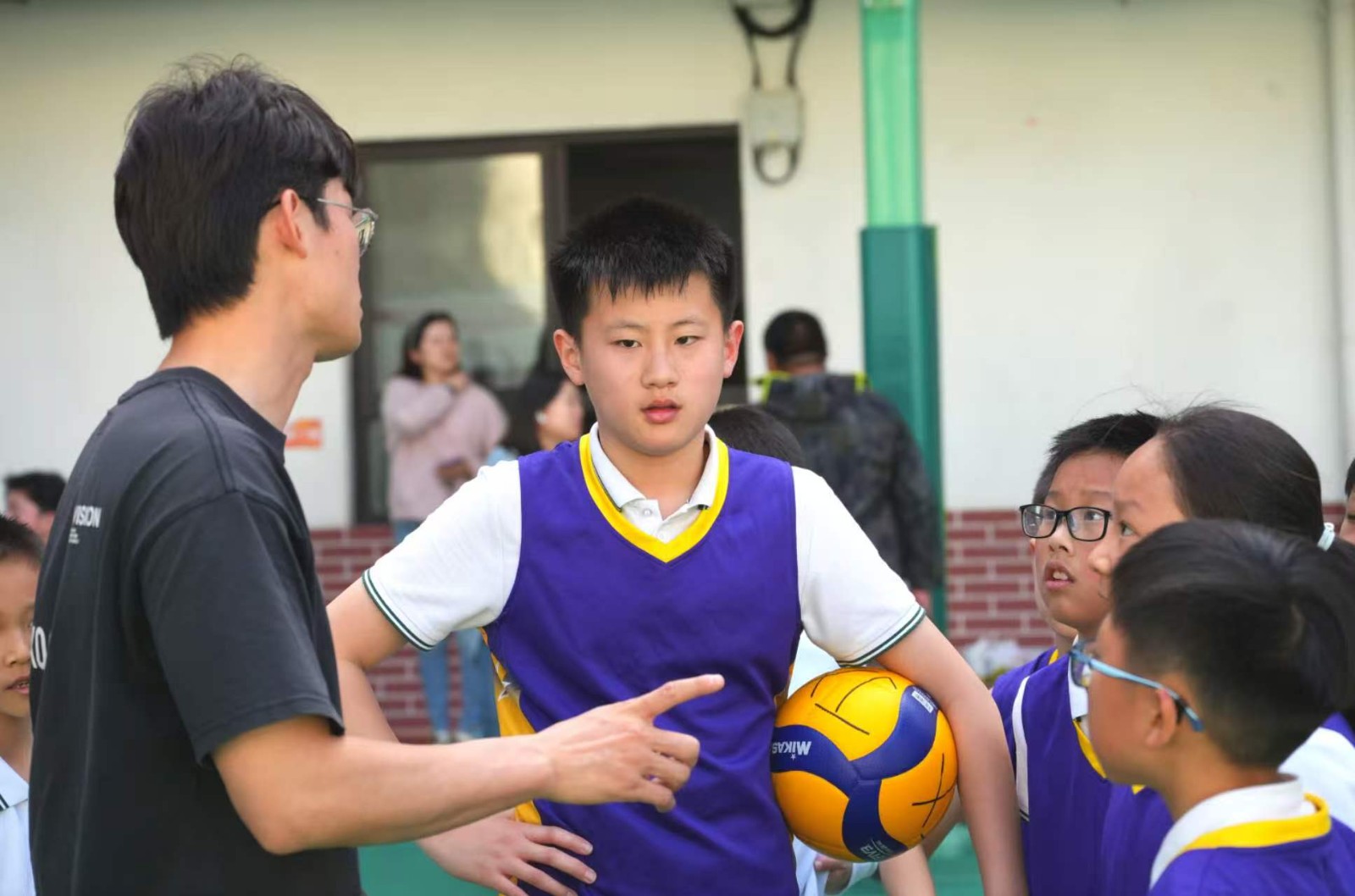 徐汇区“建襄杯”小学生排球赛顺利举行