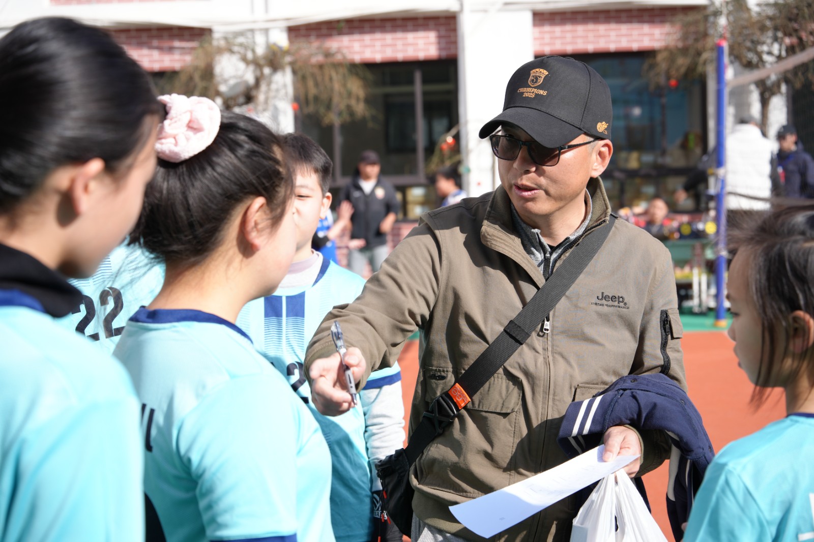 徐汇区“建襄杯”小学生排球赛顺利举行