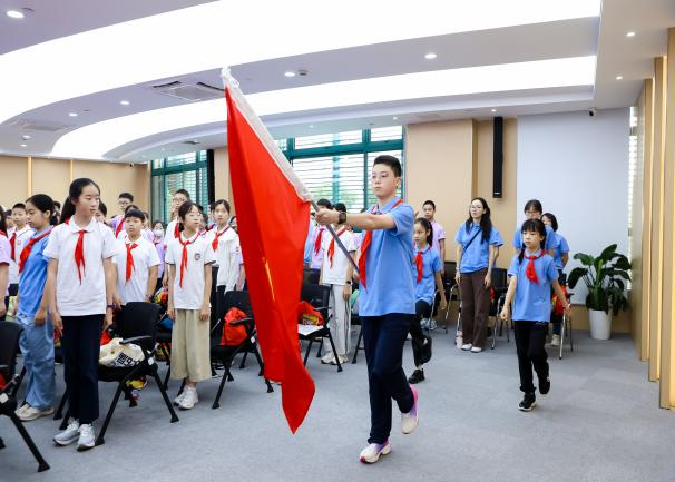 领巾逐夏寻红迹 同心共赴成长路——2026年三区红领巾动感夏令营活动顺利开展