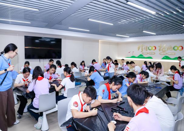 领巾逐夏寻红迹 同心共赴成长路——2026年三区红领巾动感夏令营活动顺利开展