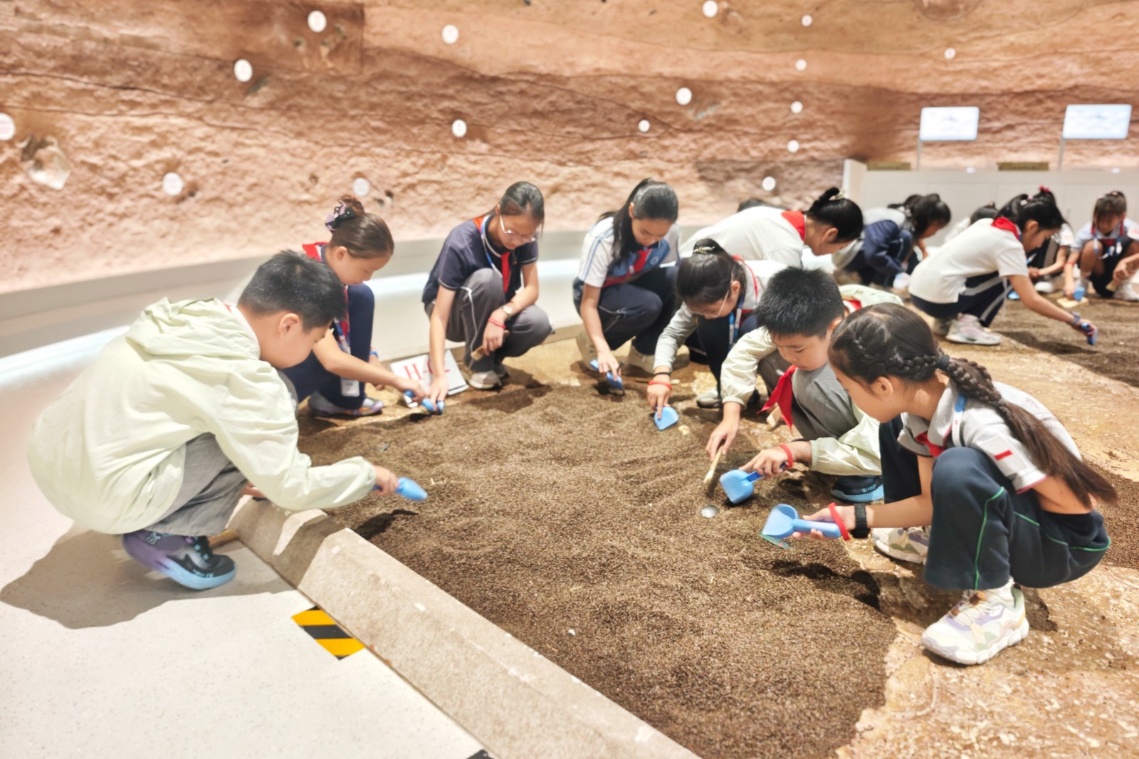 成长全开麦！在热爱的世界里闪闪发光——徐汇区青少年活动中心秋季新学期开学啦