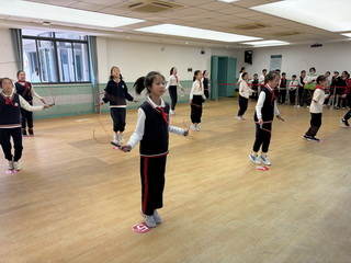 1765609370290334.jpg d088d24d457e44237b447545d354a986_调整大小.jpg